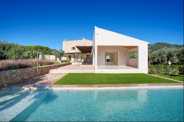 Newly built modern finca with Mountain view in Mallorca