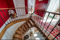 MAGNIFICENT MANSION WITH INDOOR POOL AND TWO GITES BETWEEN COGNAC AND SAINTES