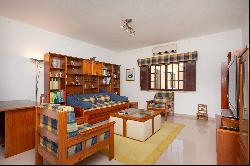 House, 4 bedrooms, for Sale