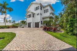901 Robalo Drive, Fort Myers FL 33919