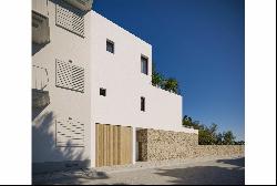 New construction house with sea views in Cala Figuera