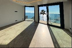 Seafront Luxury Villa in Calpe