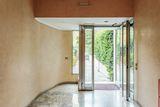 Bright and quiet flat with garage in Piazza della Repubblica.