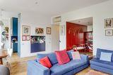 Bright and quiet flat with garage in Piazza della Repubblica.