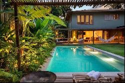 Recently-built house close to Trancoso's historical square