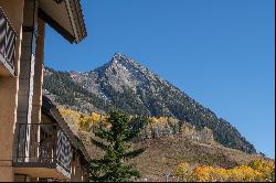 Immaculately Maintained Slope-Side Condo On Mt. Crested Butte