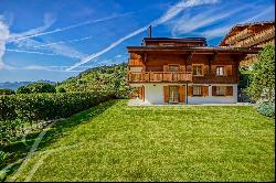 CO-EXCLUSIVE! Fabulous family chalet with panoramic mountain views