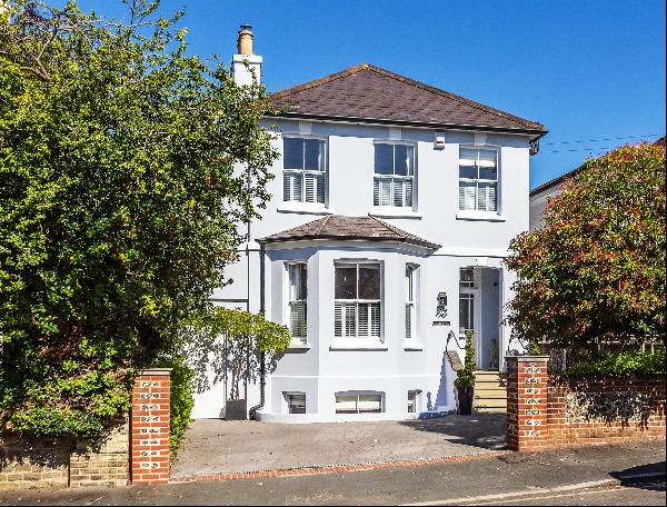 A truly individual detached period home, comprehensively remodelled and renovated with a m