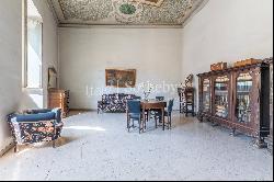 Charming and bright apartment in the heart of Trastevere