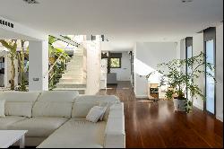 Design house with swimming pool in Vallromanes Golf - BCN