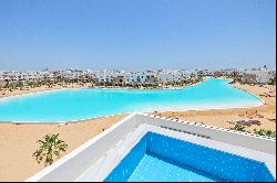 Lagoon-front Penthouse in Swan Lake, El Gouna