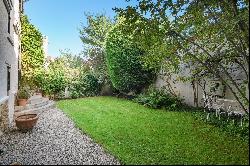 Asnière sur Seine - Private mansion with Garden.