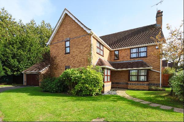 A great 5 bedroom, 3 bathroom (2 newly re-done) family home located in Cobham KT11, close 