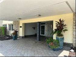 3420 Gulf Shore BLVD N #51, Naples FL 34103