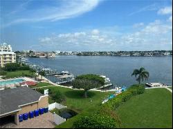 3420 Gulf Shore BLVD N #51, Naples FL 34103