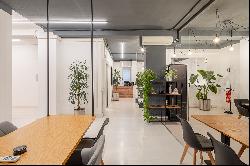 Large office in Via Tortona