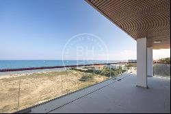 Luxury penthouse for sale with sea views and terrace for sale in, Dénia 03700