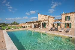 Finca with holiday rental licence in Santanyí Mallorca