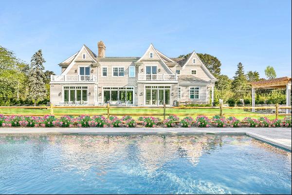 Gated New Home with Pickleball, Outside Sag Harbor Village