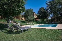 Charming Tuscan property in Val d'Orcia