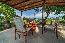 Charming Tuscan property in Val d'Orcia