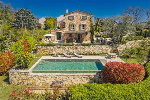 An Enchanting Stone Mas next to Valbonne Village.