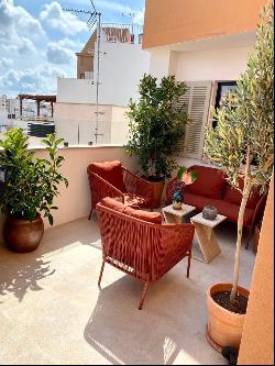 Bright apartment with 2 terraces and garage for sale in Son Dame, Palma de Mallorca 07013