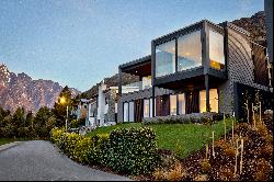 5 Old Homestead Place, Queenstown