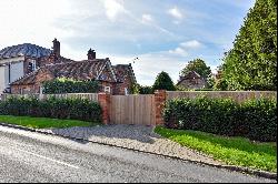 Church Road, Penn, High Wycombe, Buckinghamshire, HP10 8NX