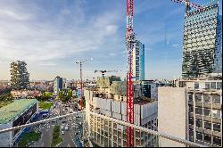 Apartment in the \"Giardini D'Inverno\" building with view of the Milan skyline