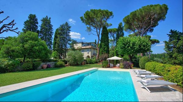 Villa Gli Archi with swimming pool in the center of Florence - Tuscany