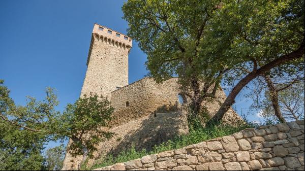 Heritage Castle with watchtower, Passignano sul Trasimeno – Umbria