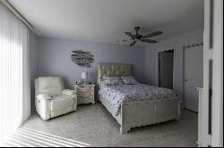 3319 SE La Prado Court, Port Saint Lucie FL 34952