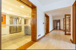 Exclusive ground floor apartment located in a peaceful area of Santa Blanca.