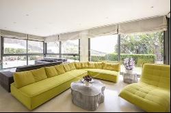 500 SQM LUXURY HOUSE FOR SALE IN CIUDAD DIAGONAL, Esplugues de Llobregat 08950