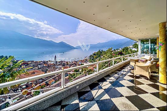 Exclusive luxury villa with wonderful lake views ideal for holidays for sale in Ascona