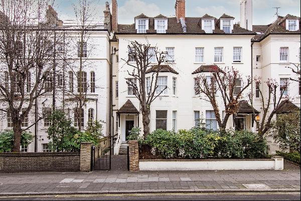 A contemporary maisonette with a private garden on the famous Abbey Road, NW8.