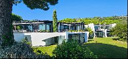 Exclusive architectural jewel with incredible views of the Mediterranean on the
