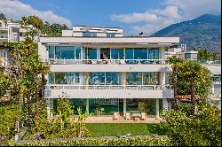 Spacious luxury villa with fantastic lake view in Ascona for sale