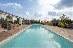 Duplex penthouse with pool in San Siro