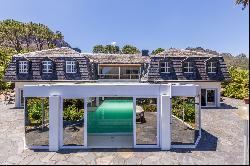 135 Valley Road, Hout Bay