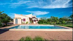 Majorcan finca with pool for sale in quiet location in Consell, , Consell 07330