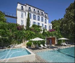 Authenic bastide close to the center of Cannes