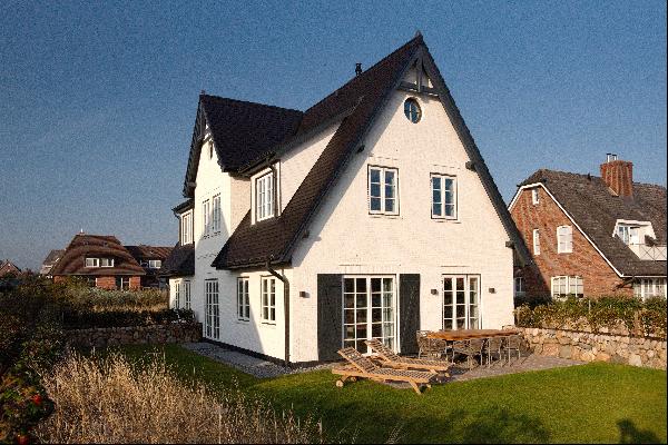 Holiday Home Litj Horsa Hoog - Luxury, Location, Ease with the Sound of the Sea