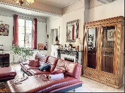 Historical center of Montpellier - Charming apartment with garage