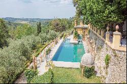 Charming Villa in the Tuscan countryside