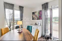 SAINT-JEAN-DE-LUZ, A 136 SQM DUPLEX APARTMENT