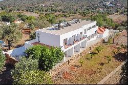 Detached house, 6 bedrooms, for Sale