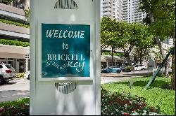520 Brickell Key Dr, #APH13, Miami, FL