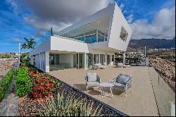 La Caleta Luxury Villa with Vi